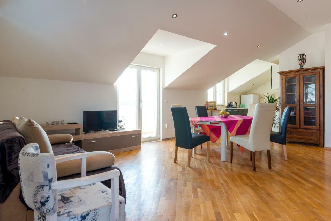 Majestic Lookout - Apartment Rixi Dubrovnik Buitenkant foto